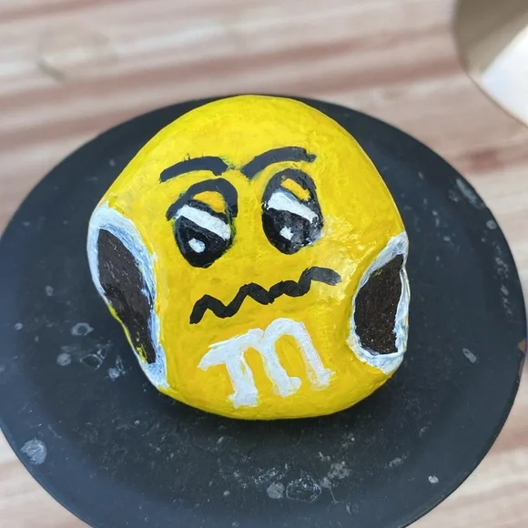 Colorful M&M's Painted Stones Set - Picture 7 of 10